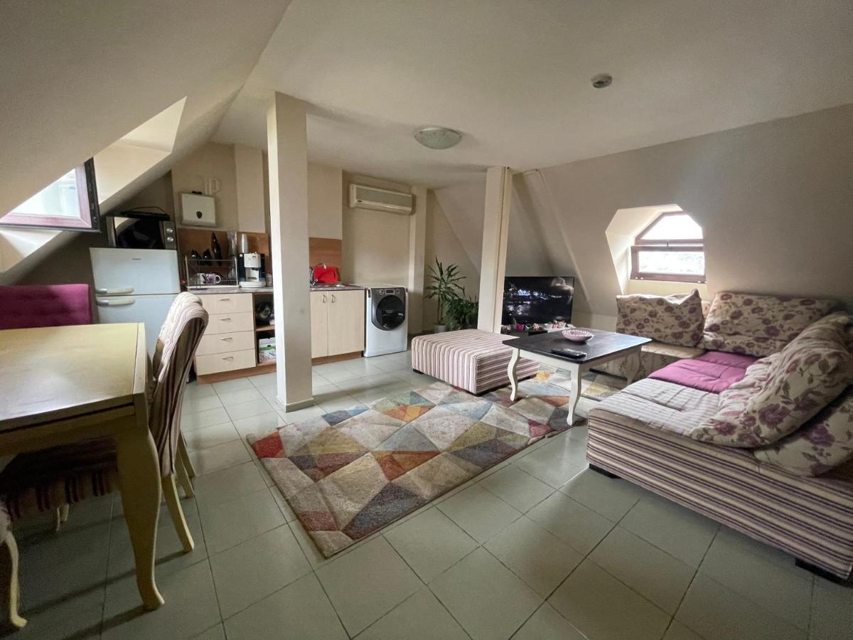 Nice Place Guest House Oborishte Sofya Dış mekan fotoğraf