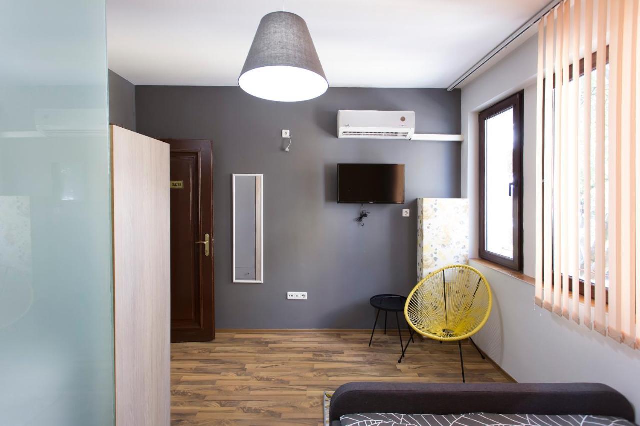 Nice Place Guest House Oborishte Sofya Dış mekan fotoğraf